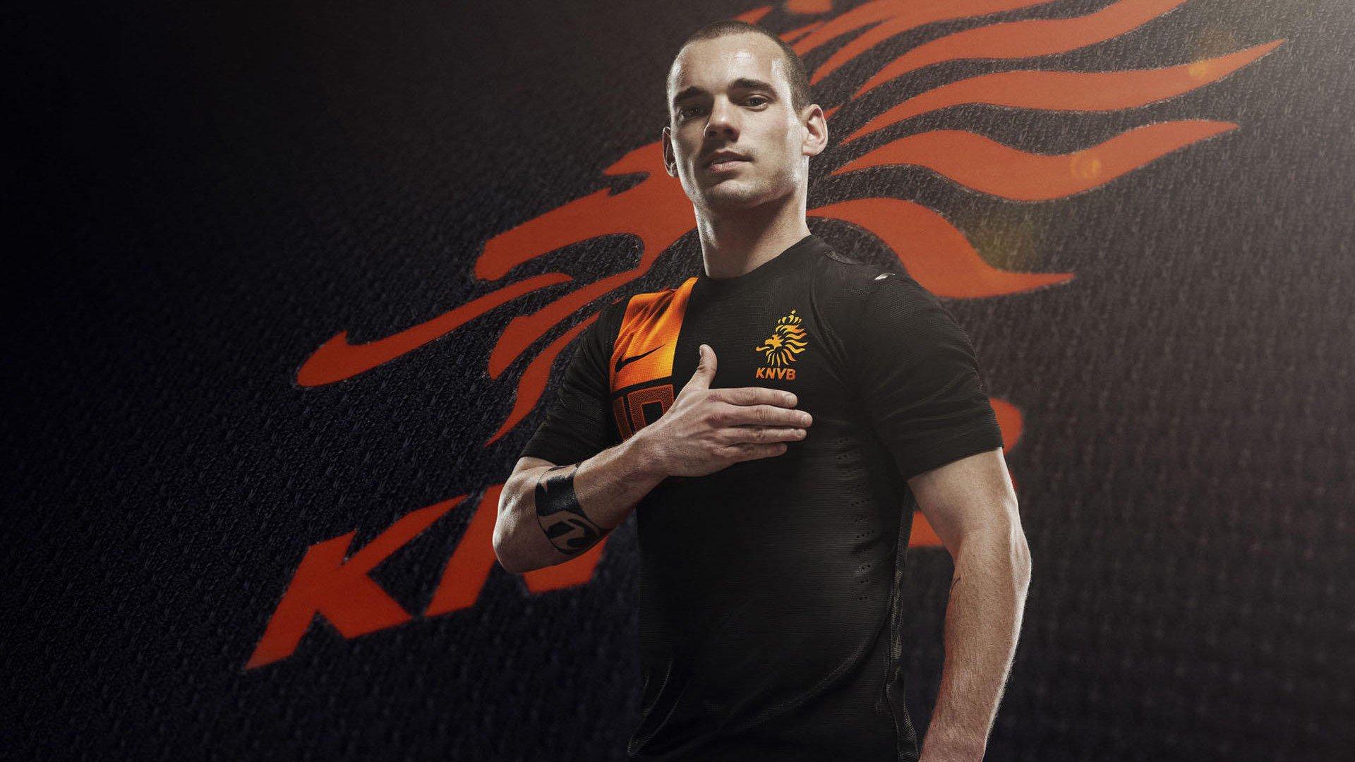 曾加盛赞意大利门将储备深厚，齐沃执教表现获传奇力挺